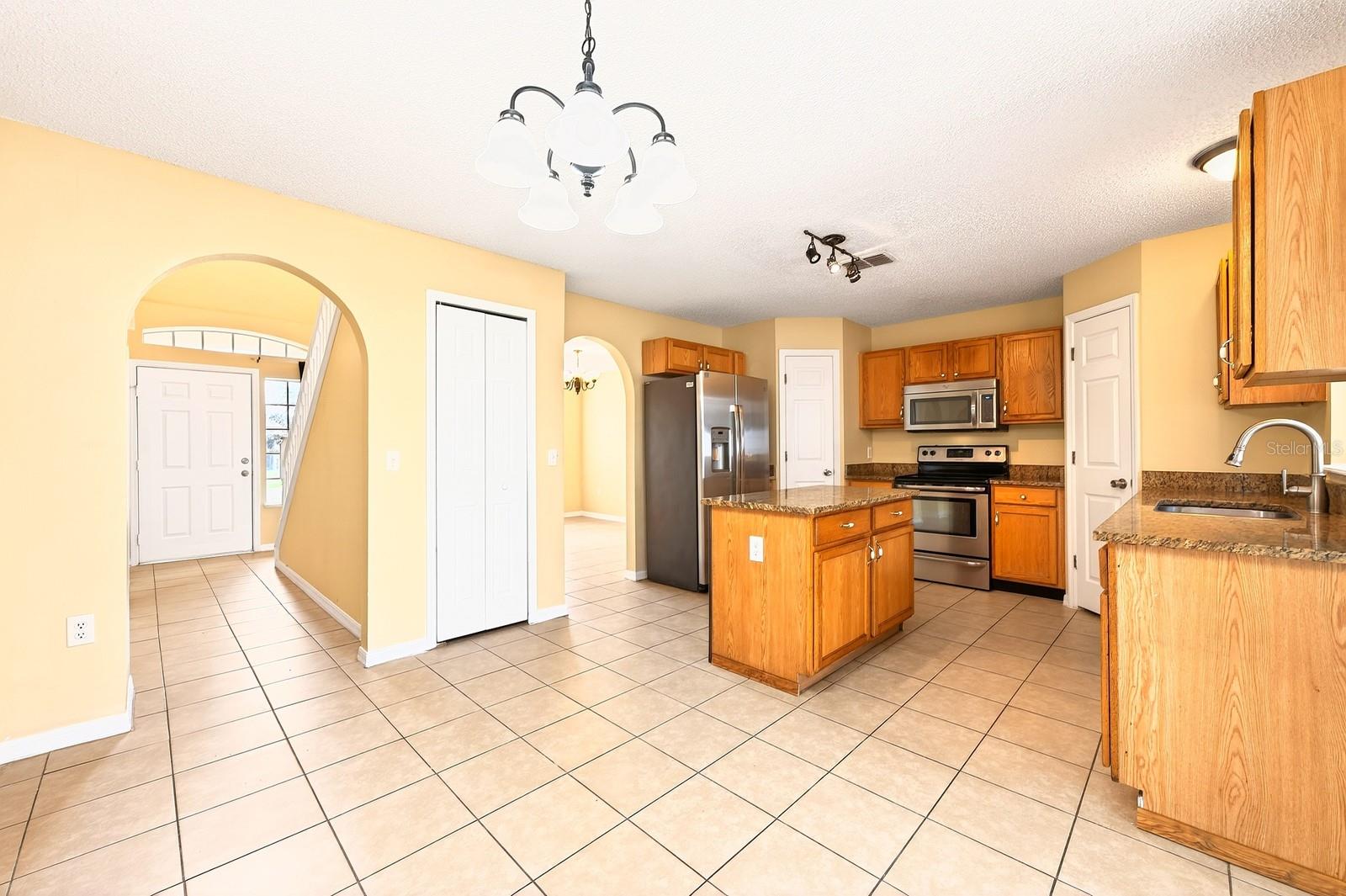 274 CURTIS AVE, GROVELAND, FL — photo 11