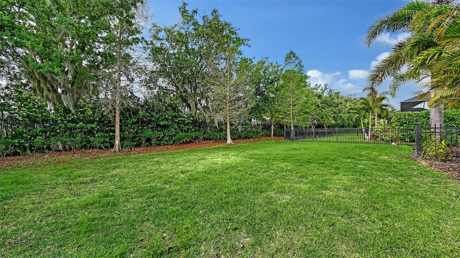 7702 RIO BELLA PL, BRADENTON, FL — photo 44