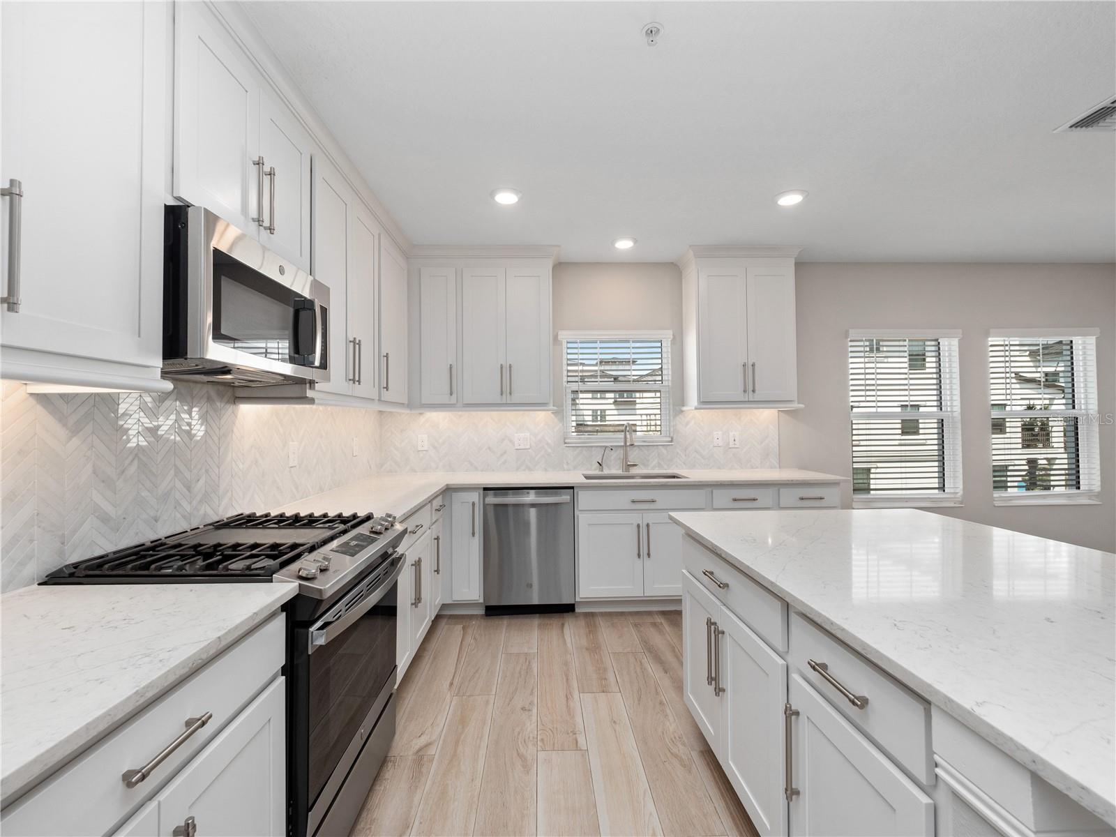 5351 BRIDGE ST #49, TAMPA, FL — photo 18