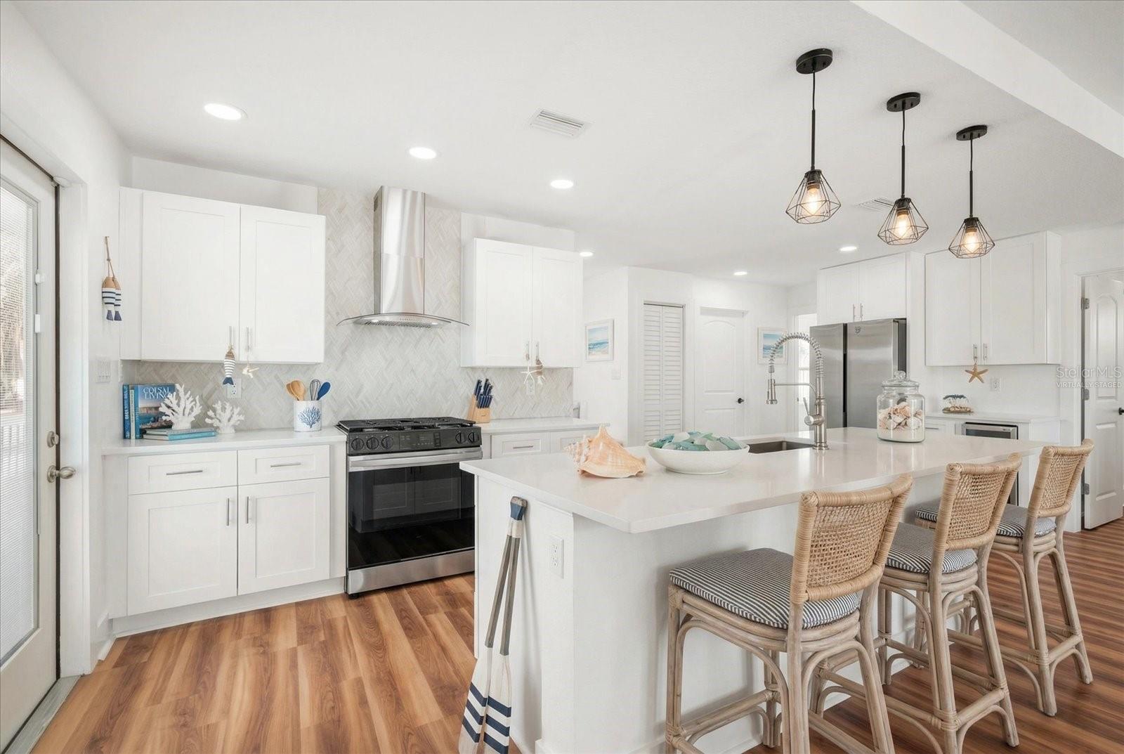 1038 ELDORADO AVE, CLEARWATER, FL — photo 9