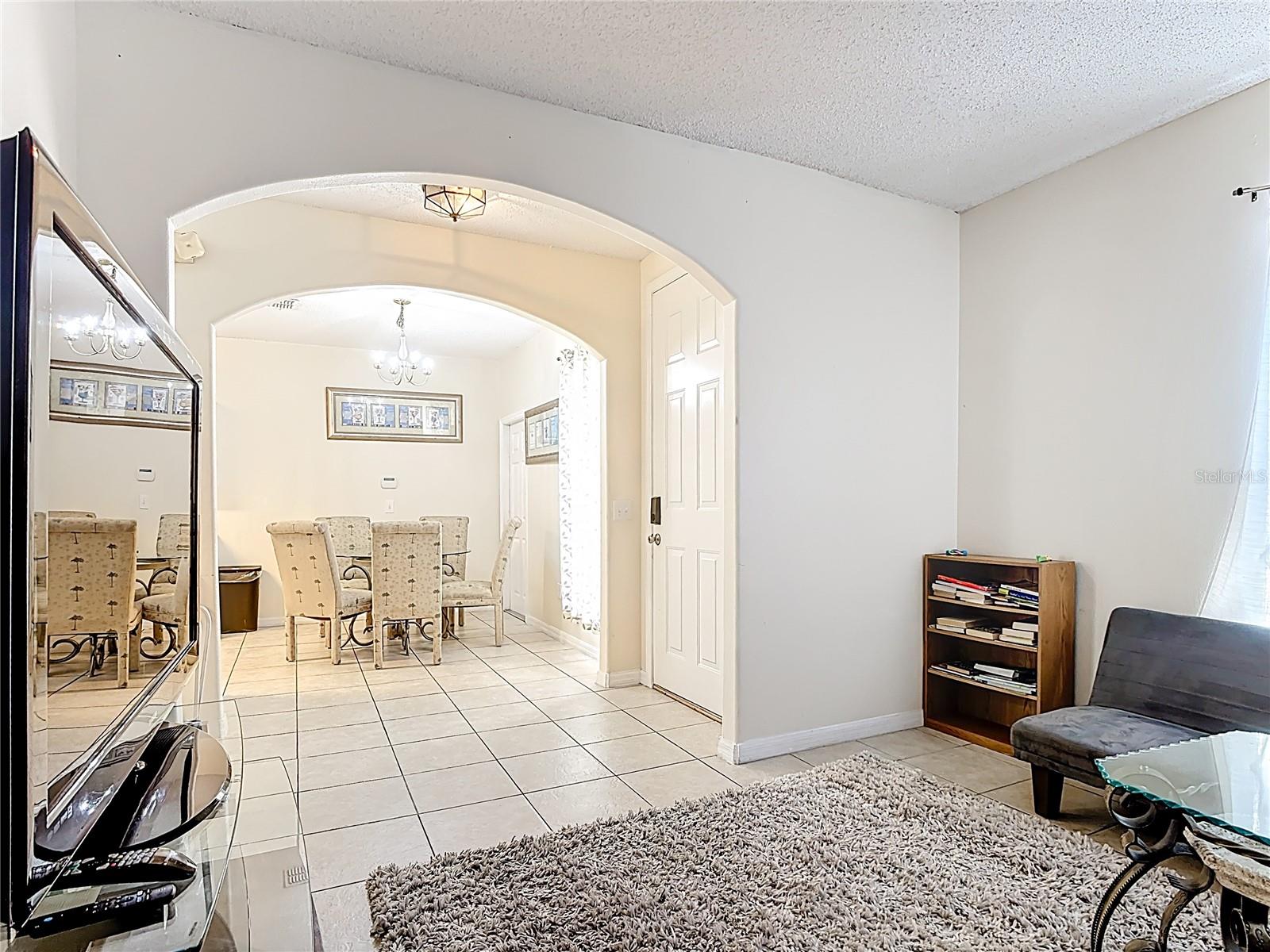 635 KNOLLWOOD DR, DAVENPORT, FL — photo 8