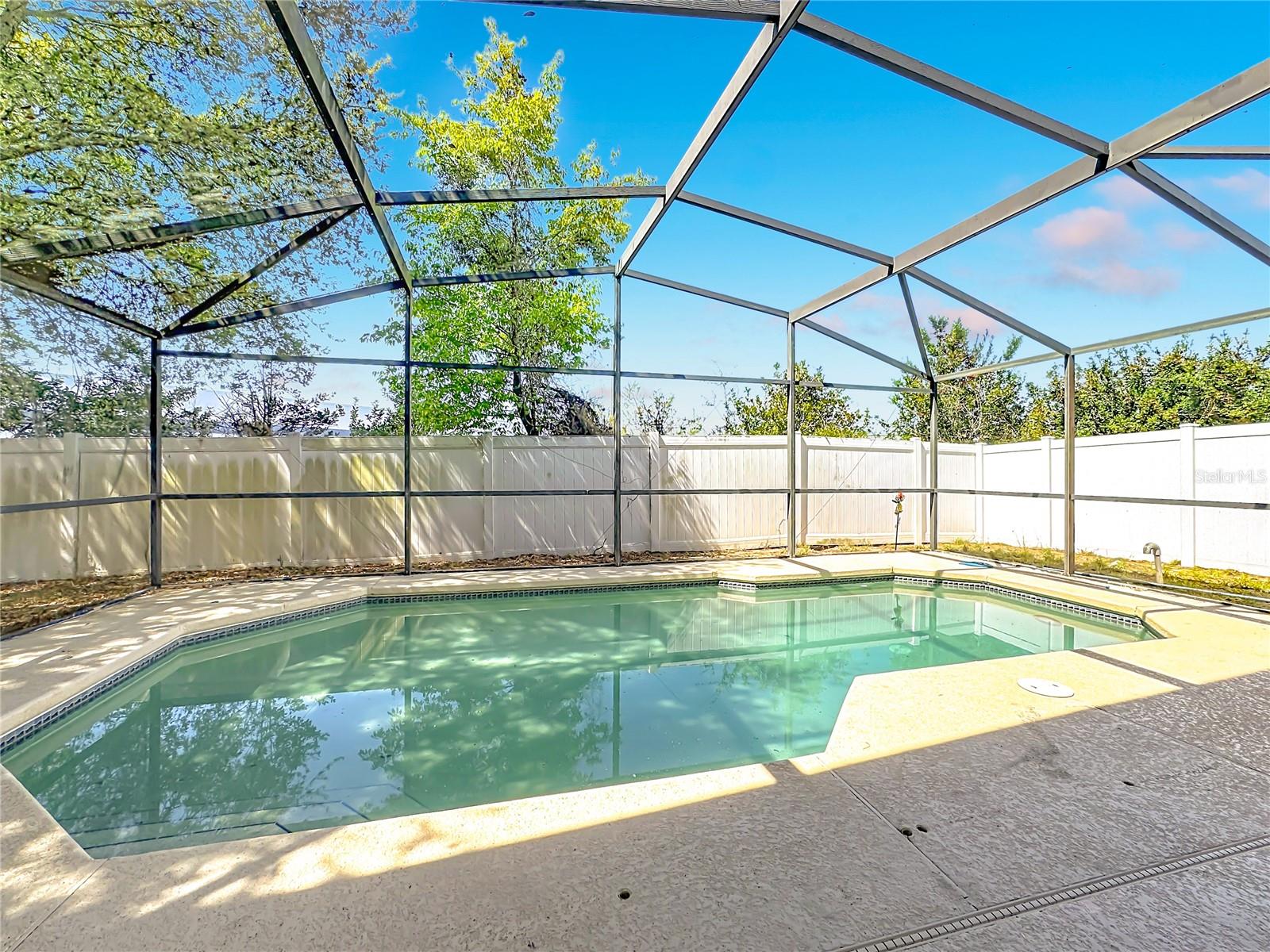 635 KNOLLWOOD DR, DAVENPORT, FL — photo 43