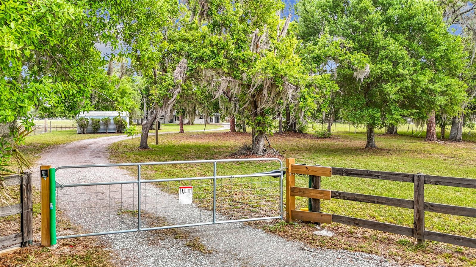 216 CORBETT RD, LITHIA, FL — photo 16