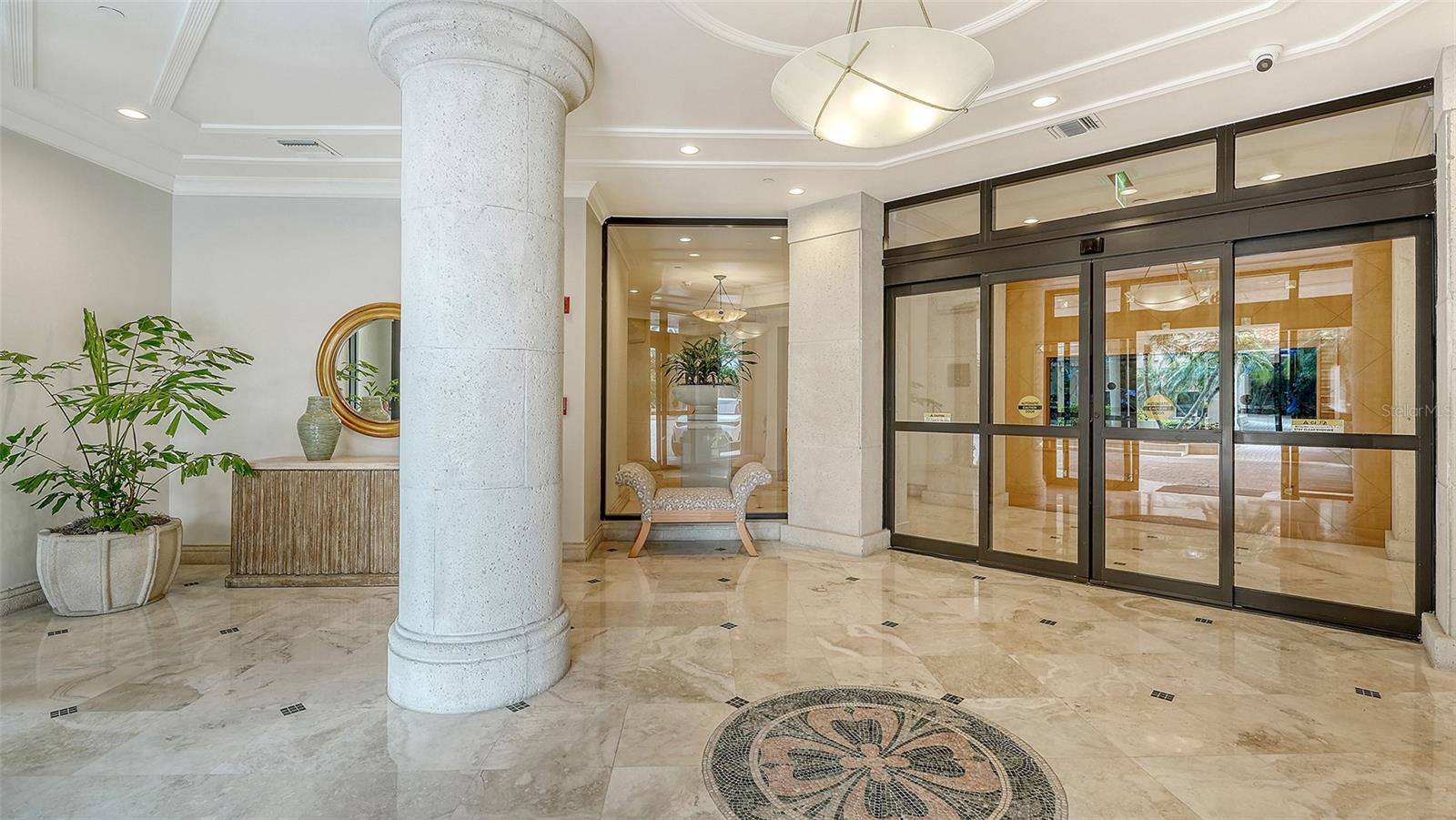 1281 GULF OF MEXICO DR #111, LONGBOAT KEY, FL — photo 3