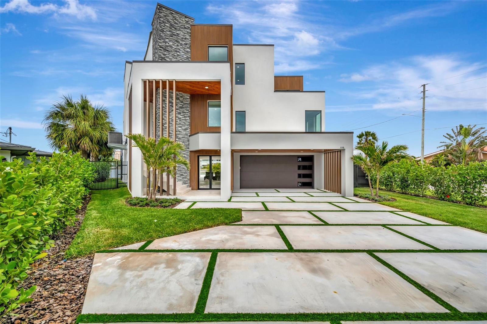 7176 S SHORE DR S, ST PETERSBURG, FL — photo 9