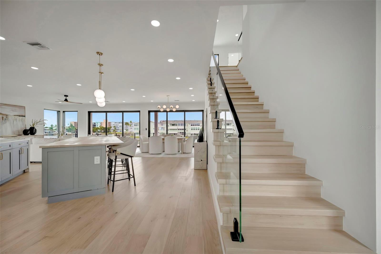 7176 S SHORE DR S, ST PETERSBURG, FL — photo 19