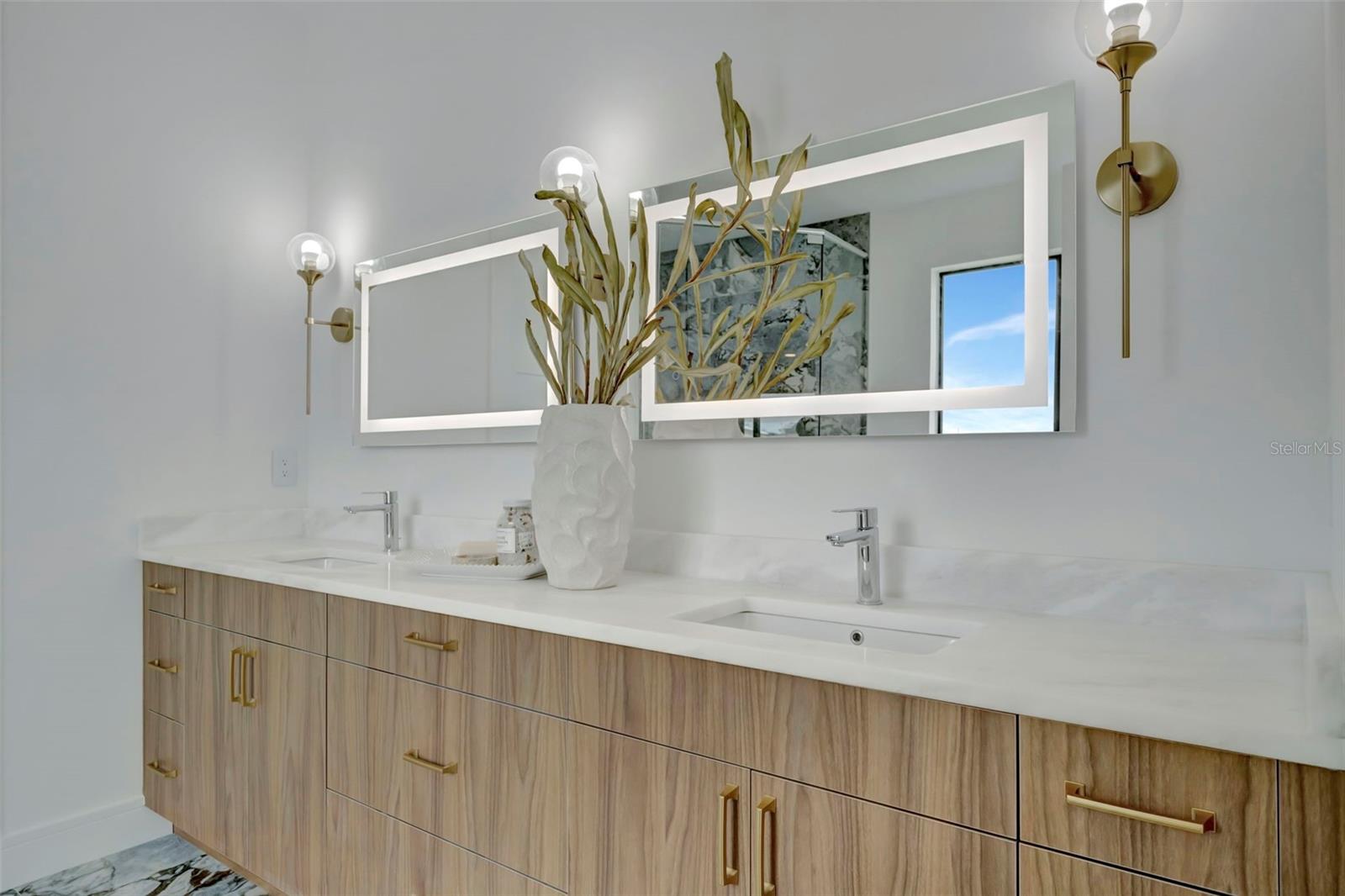 7176 S SHORE DR S, ST PETERSBURG, FL — photo 55