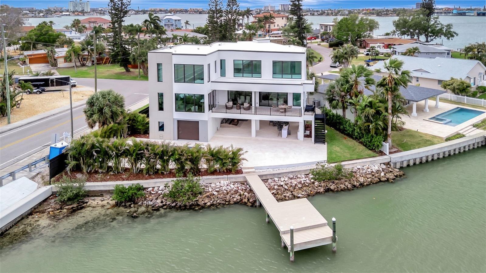 7176 S SHORE DR S, ST PETERSBURG, FL — photo 66