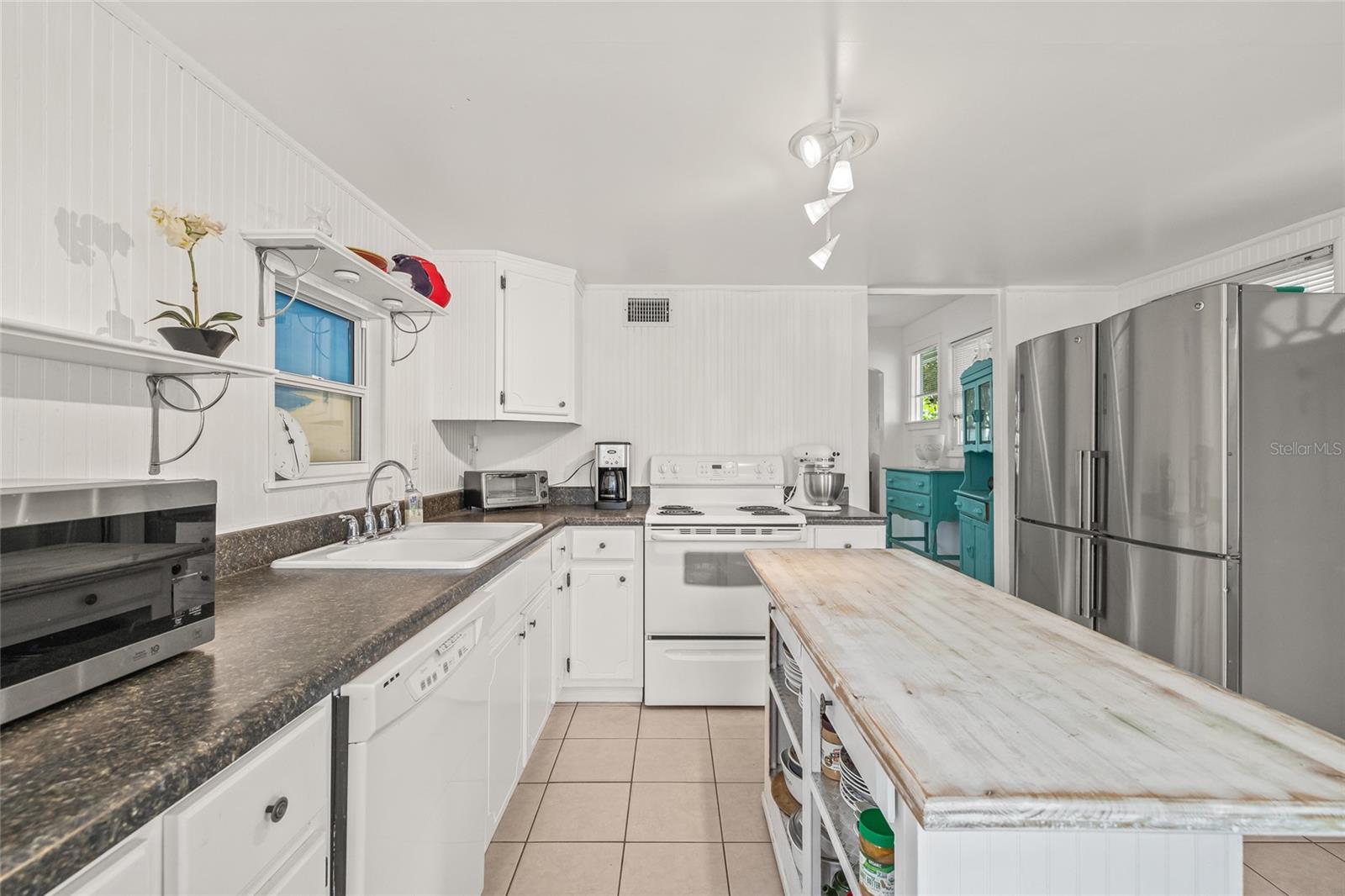 7328 9TH AVE N, ST PETERSBURG, FL — photo 8