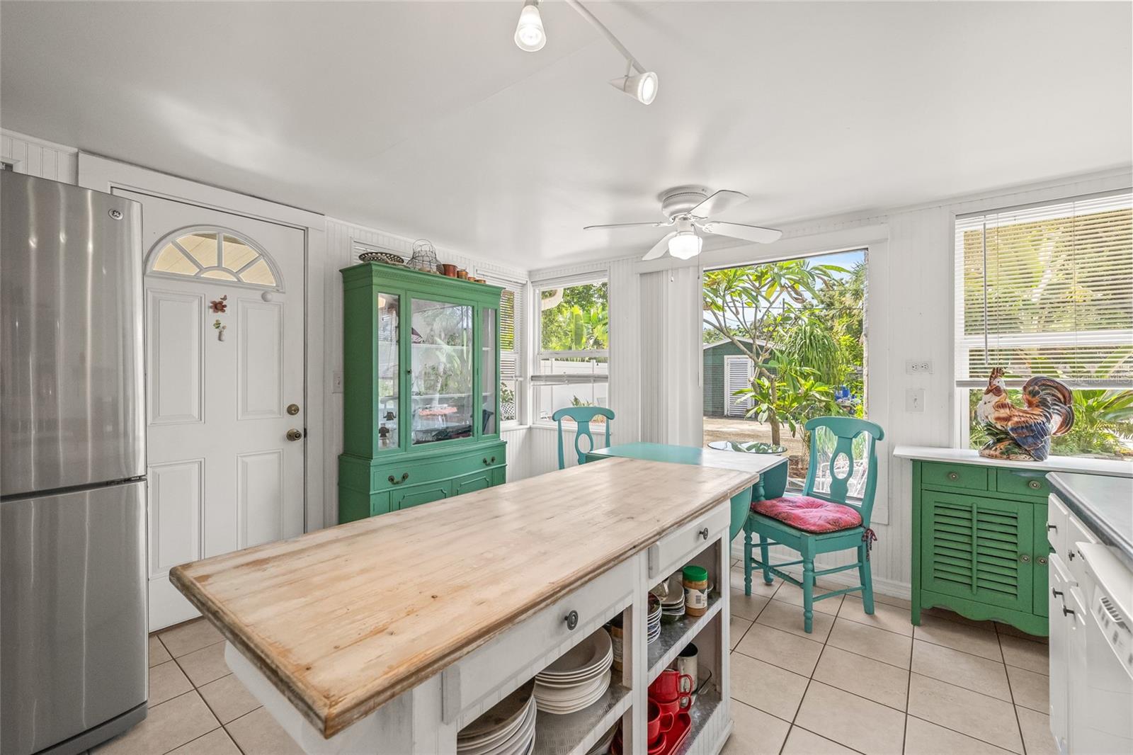 7328 9TH AVE N, ST PETERSBURG, FL — photo 11