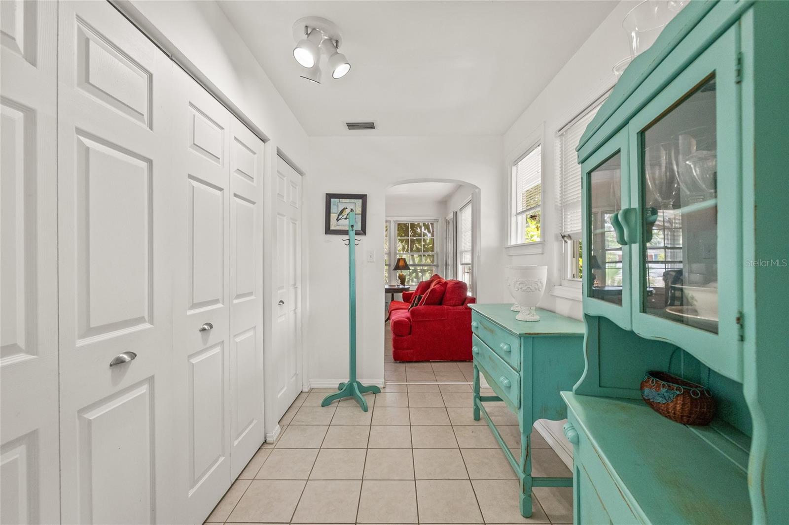 7328 9TH AVE N, ST PETERSBURG, FL — photo 14