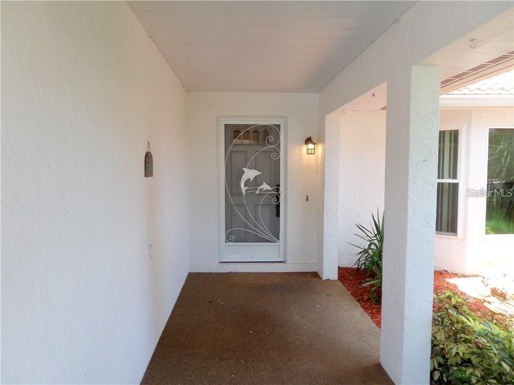 3601 GARDEN LAKES CLENET, BRADENTON, FL — photo 3
