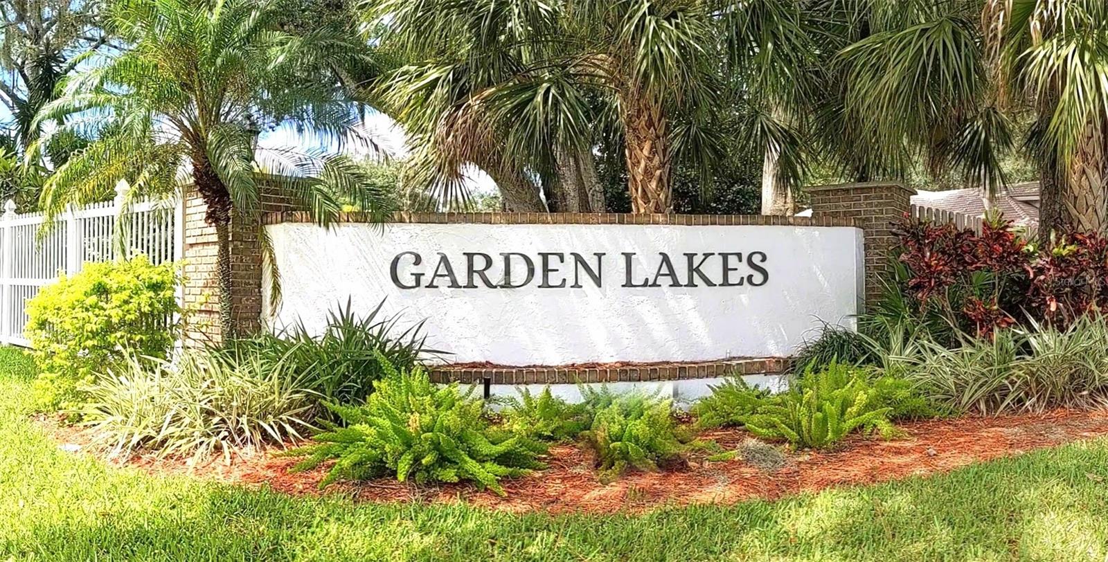 3601 GARDEN LAKES CLENET, BRADENTON, FL — photo 41