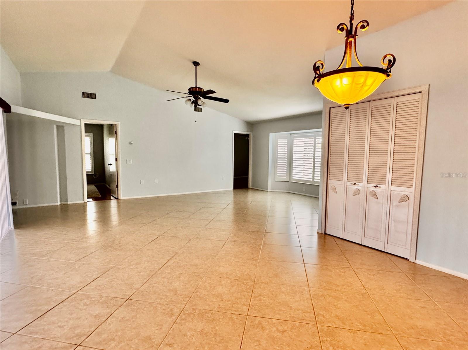 3601 GARDEN LAKES CLENET, BRADENTON, FL — photo 5