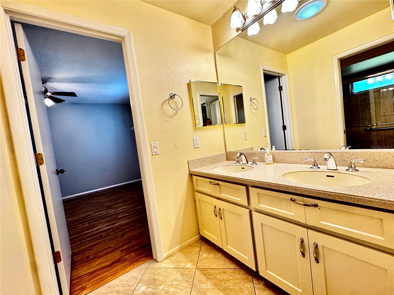 3601 GARDEN LAKES CLENET, BRADENTON, FL — photo 16