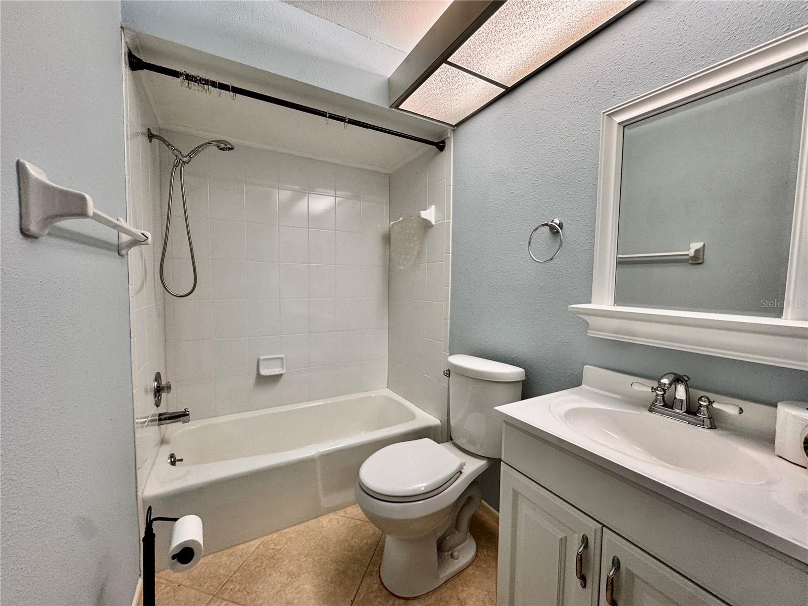 3601 GARDEN LAKES CLENET, BRADENTON, FL — photo 19