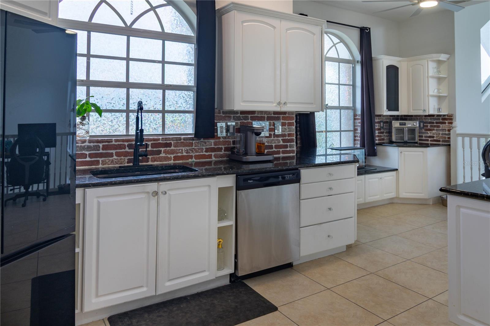6151 NEW OSPREY PT, WEEKI WACHEE, FL — photo 27