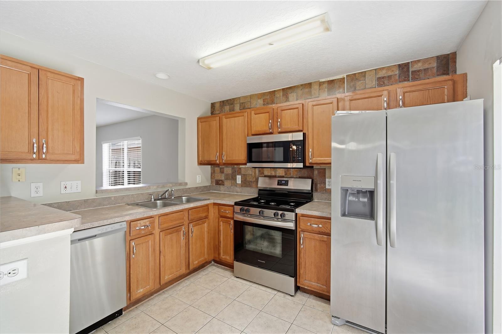 10310 LAKESIDE VISTA DR, RIVERVIEW, FL — photo 8