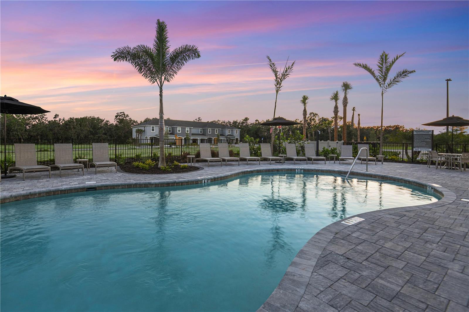 10605 ORBIT TER, SARASOTA, FL — photo 40