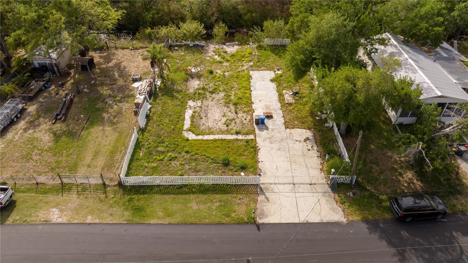 9923 ALAVISTA DR, GIBSONTON, FL — photo 4