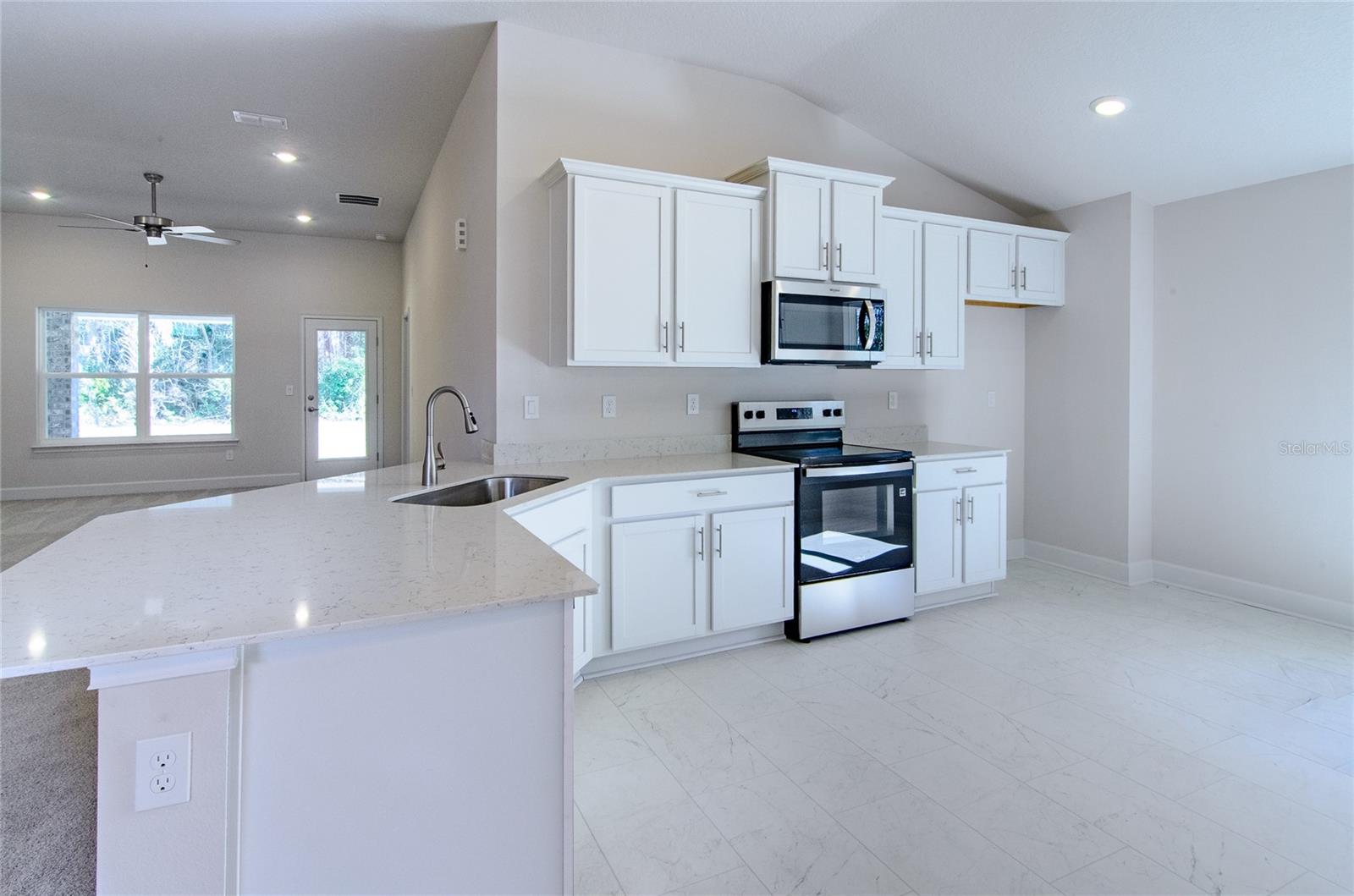 14 WENDOVER LN, PALM COAST, FL — photo 6