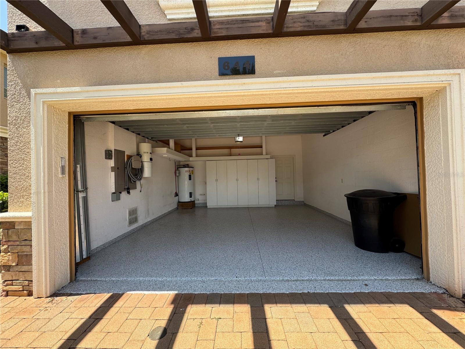 644 SAXONY BLVD, ST PETERSBURG, FL — photo 3