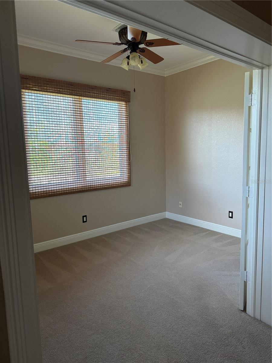 644 SAXONY BLVD, ST PETERSBURG, FL — photo 11