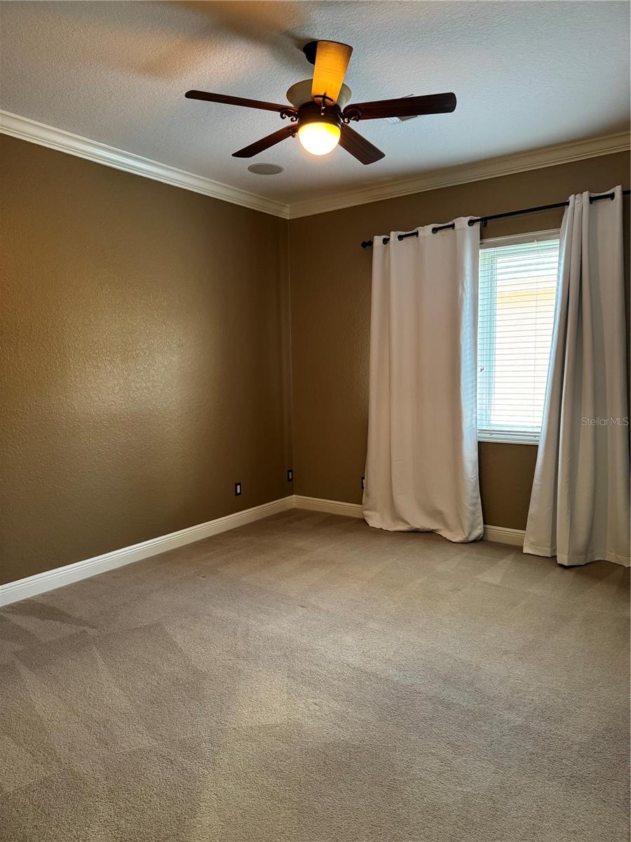 644 SAXONY BLVD, ST PETERSBURG, FL — photo 16