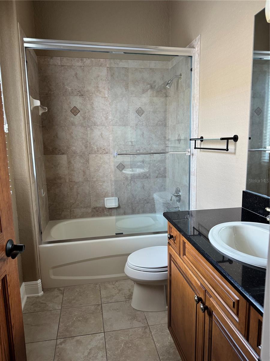 644 SAXONY BLVD, ST PETERSBURG, FL — photo 18