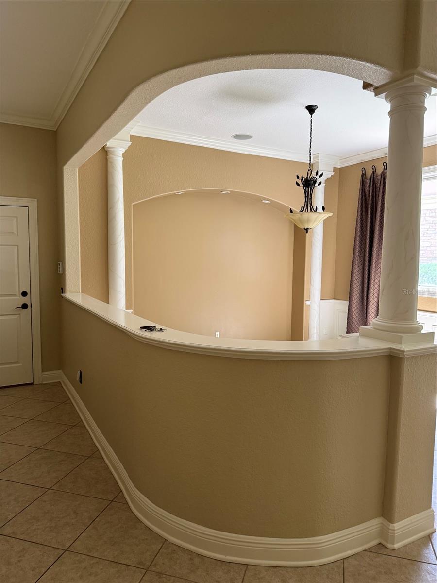 644 SAXONY BLVD, ST PETERSBURG, FL — photo 28