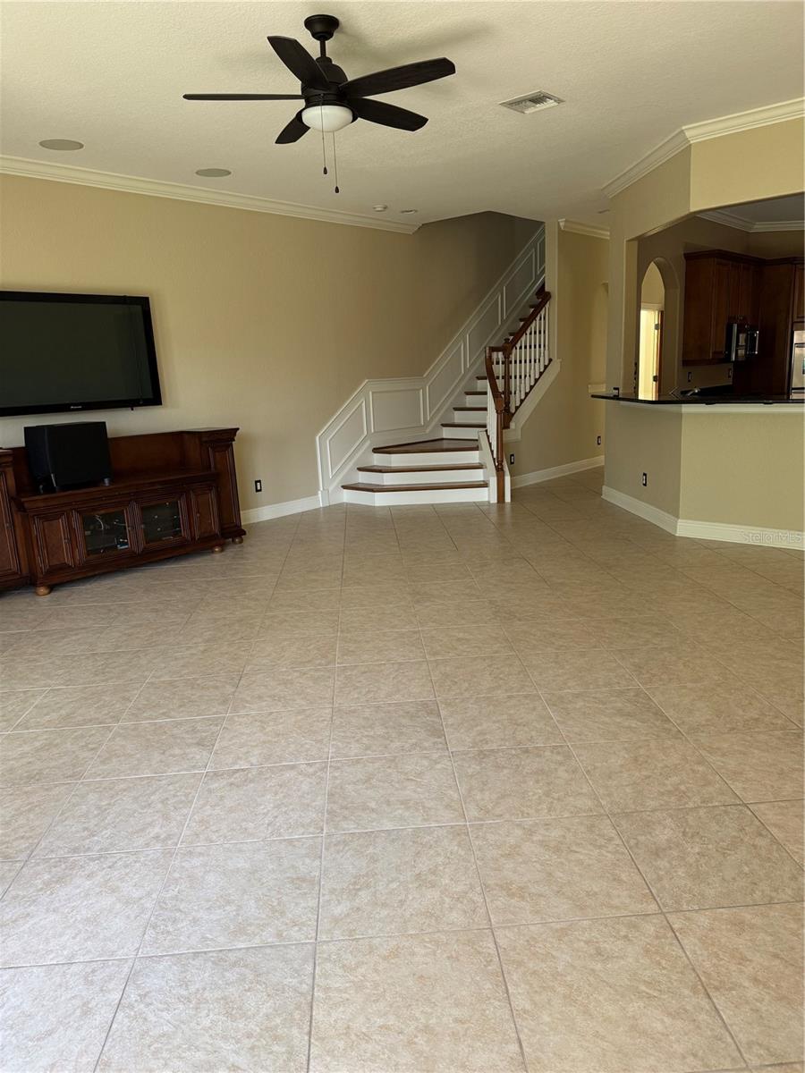 644 SAXONY BLVD, ST PETERSBURG, FL — photo 30