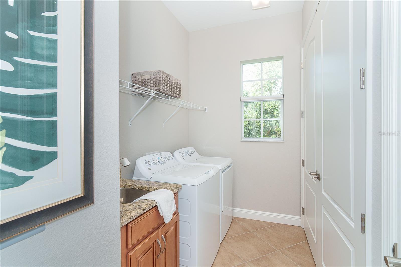 641 GUILD DR, VENICE, FL — photo 40