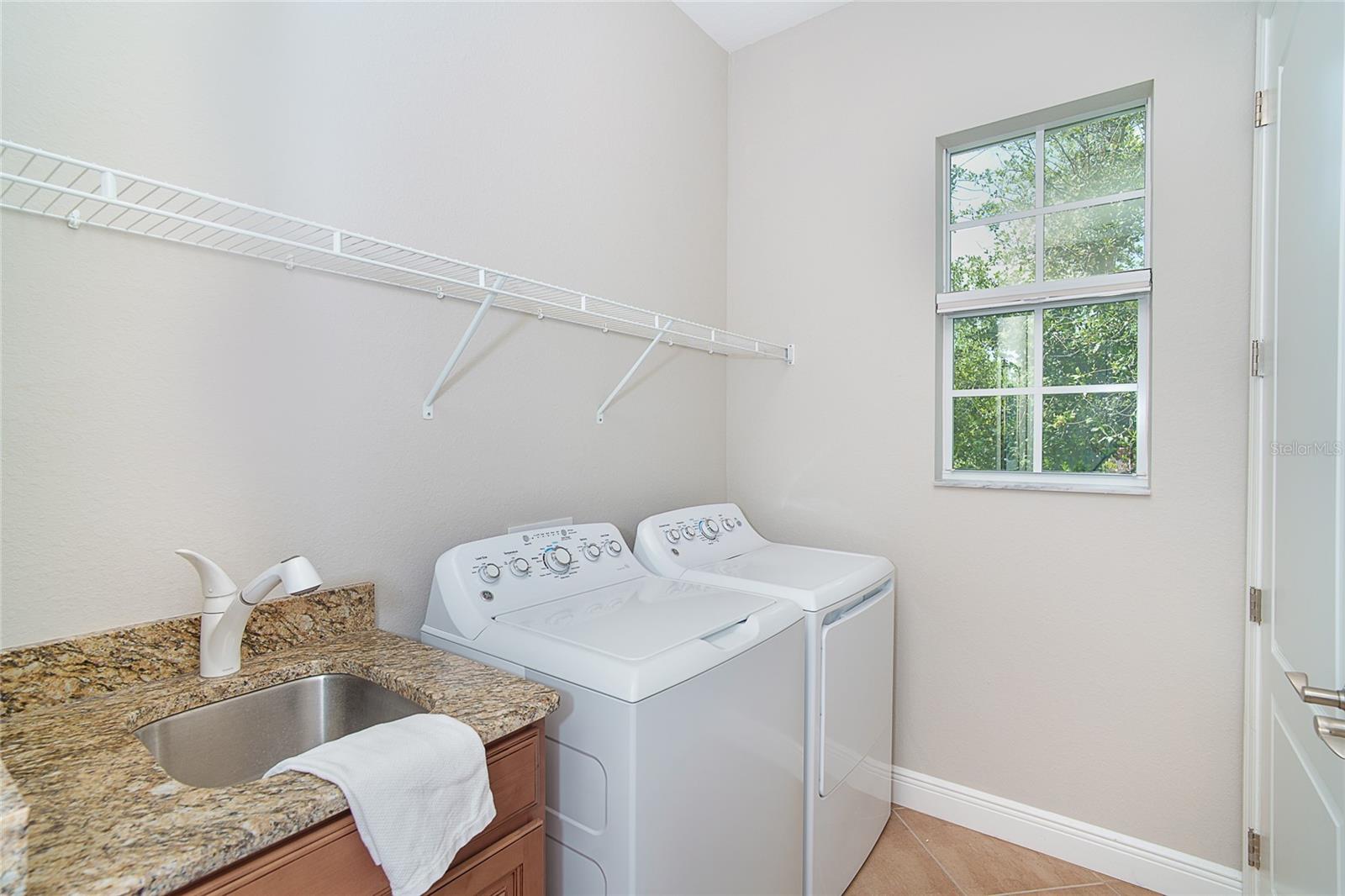 641 GUILD DR, VENICE, FL — photo 41