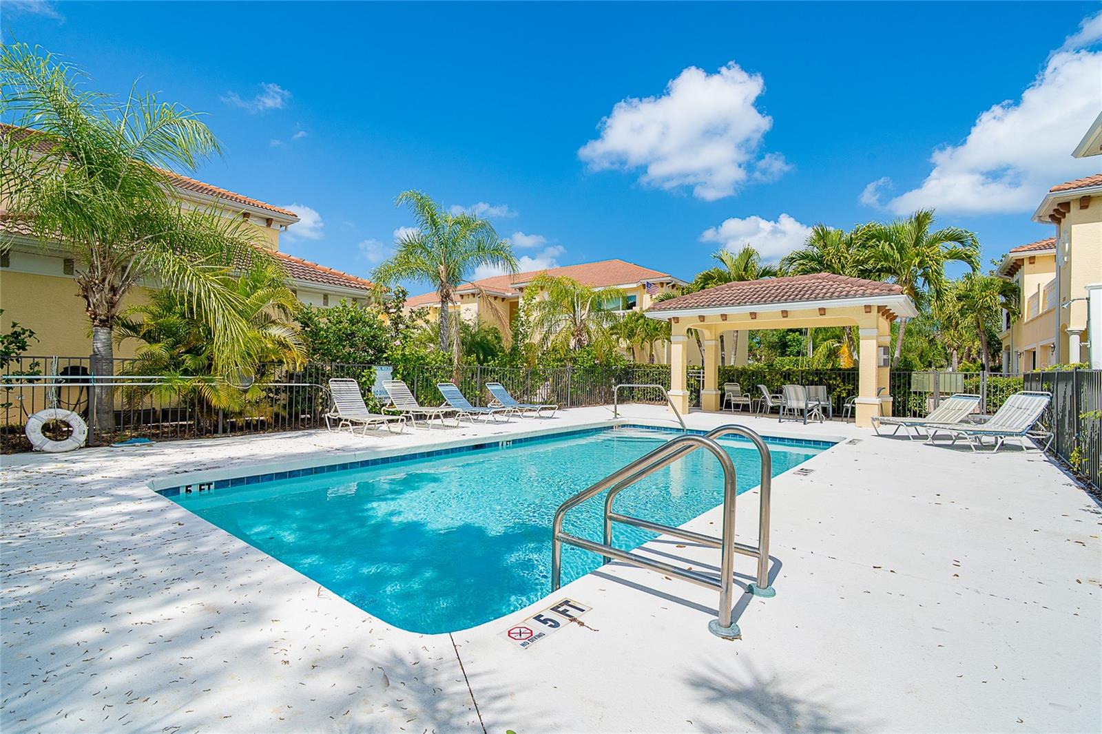 641 GUILD DR, VENICE, FL — photo 47