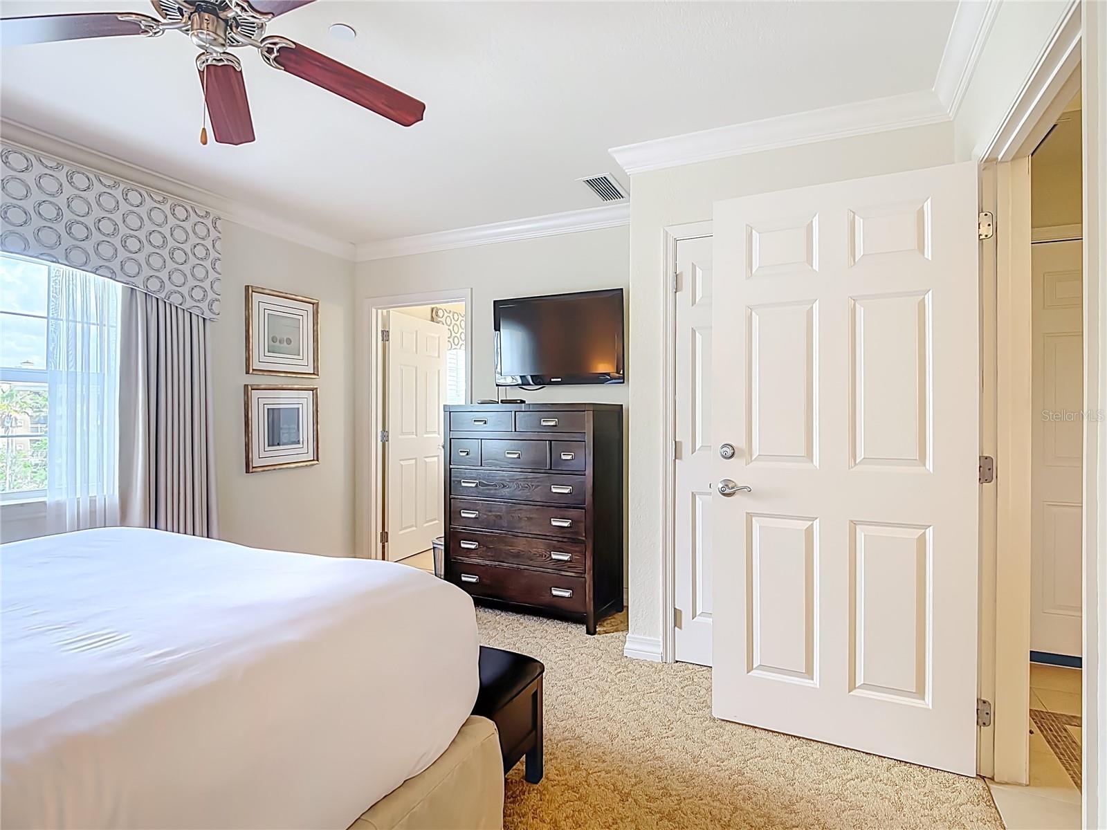 1116 SUNSET VIEW CIR #304, REUNION, FL — photo 28