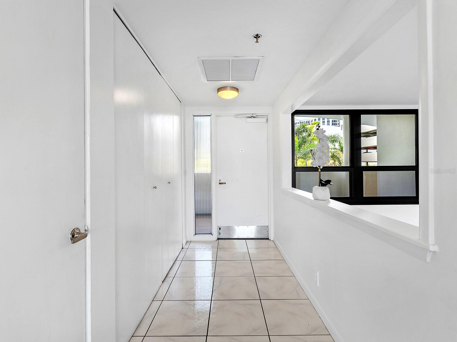 1255 N GULFSTREAM AVE #205, SARASOTA, FL — photo 5