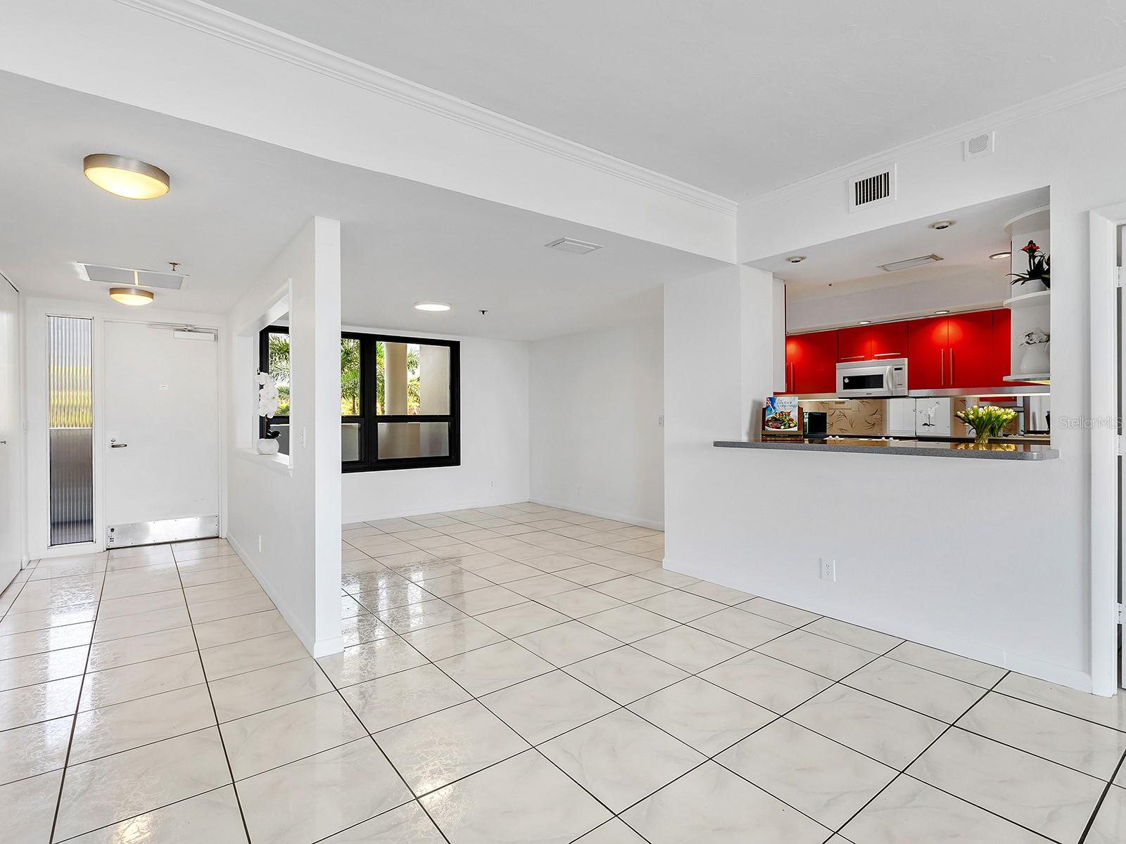 1255 N GULFSTREAM AVE #205, SARASOTA, FL — photo 9