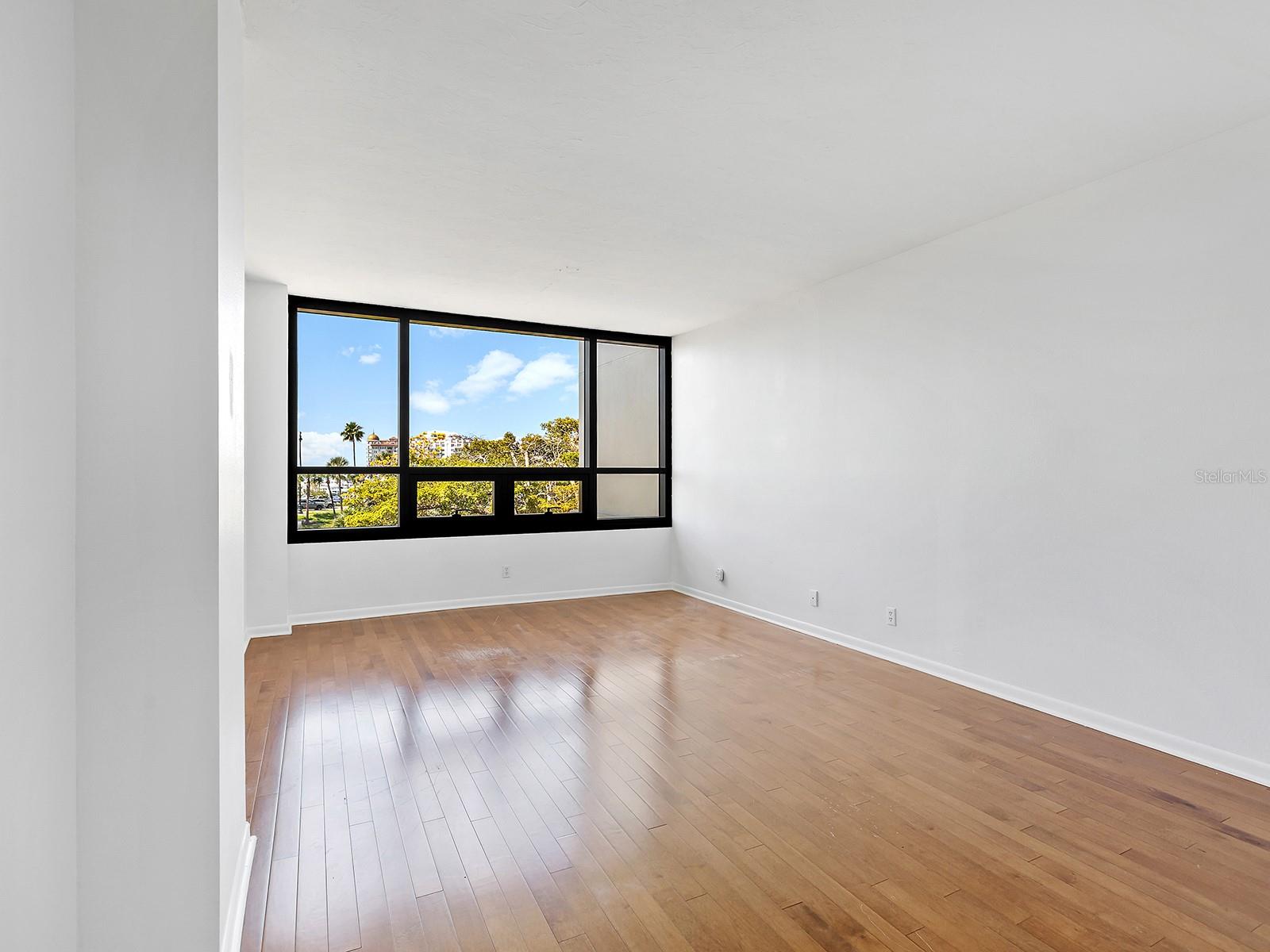 1255 N GULFSTREAM AVE #205, SARASOTA, FL — photo 17