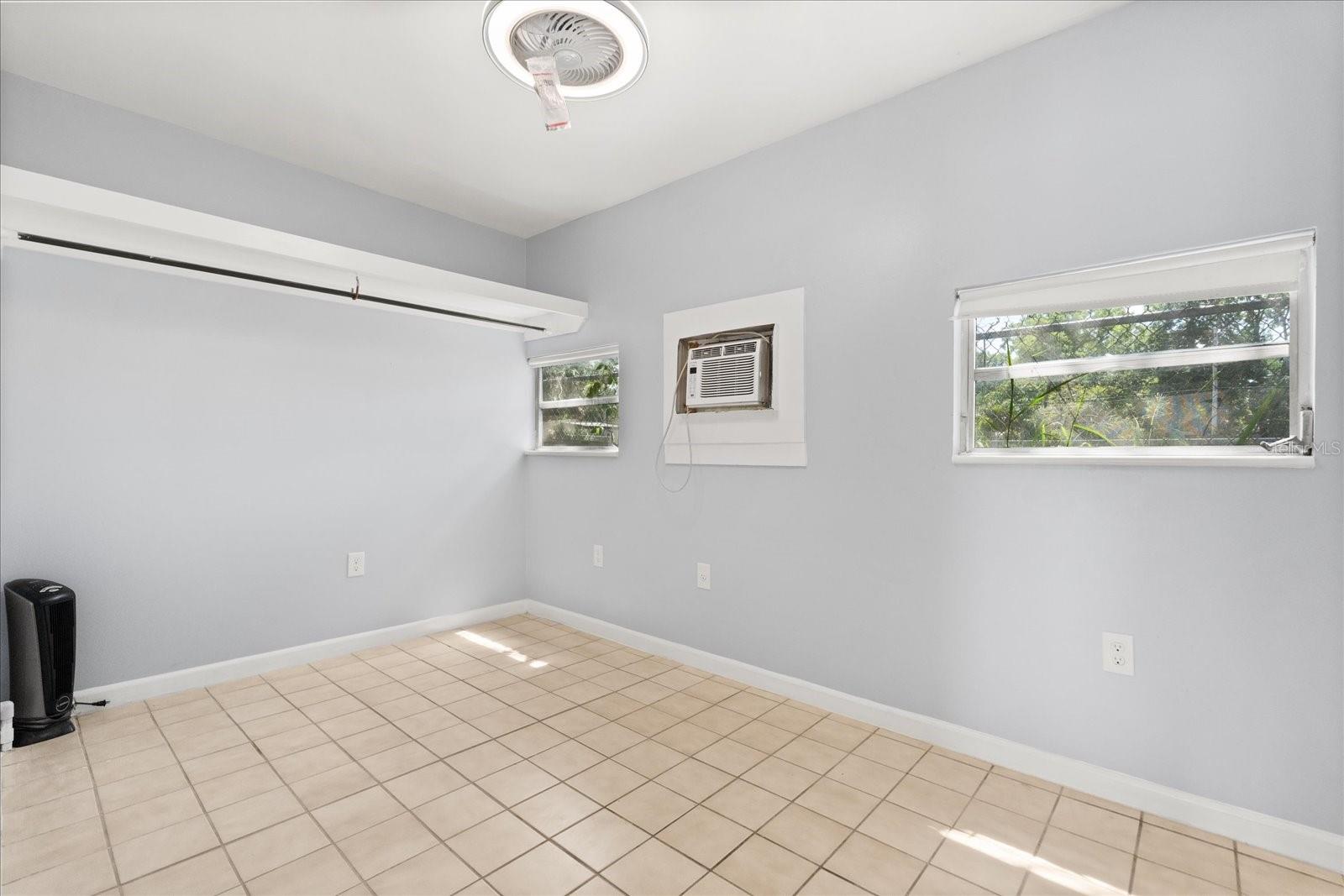 2906 E GRANT AVE, ORLANDO, FL — photo 24