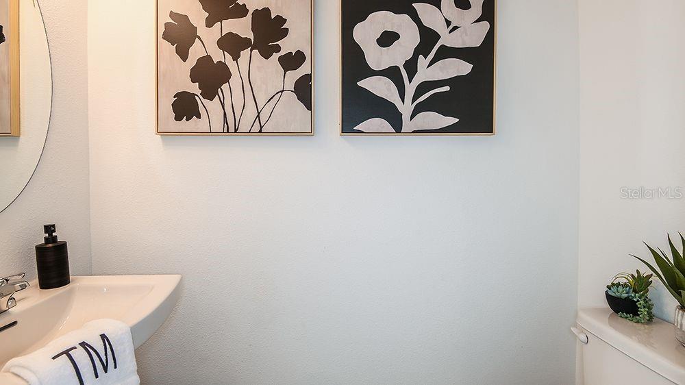 10601 ORBIT TER, SARASOTA, FL — photo 13