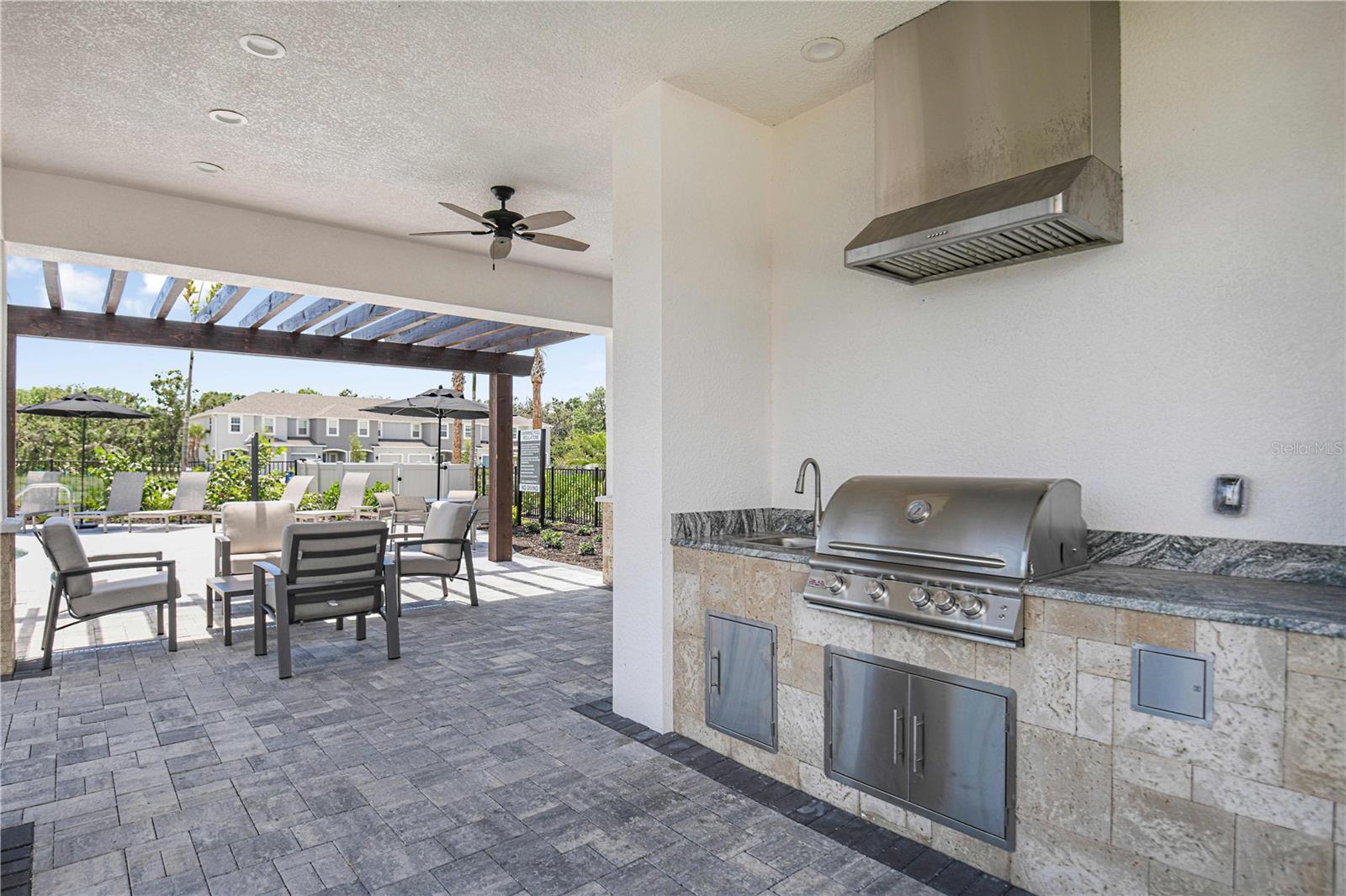 10601 ORBIT TER, SARASOTA, FL — photo 27