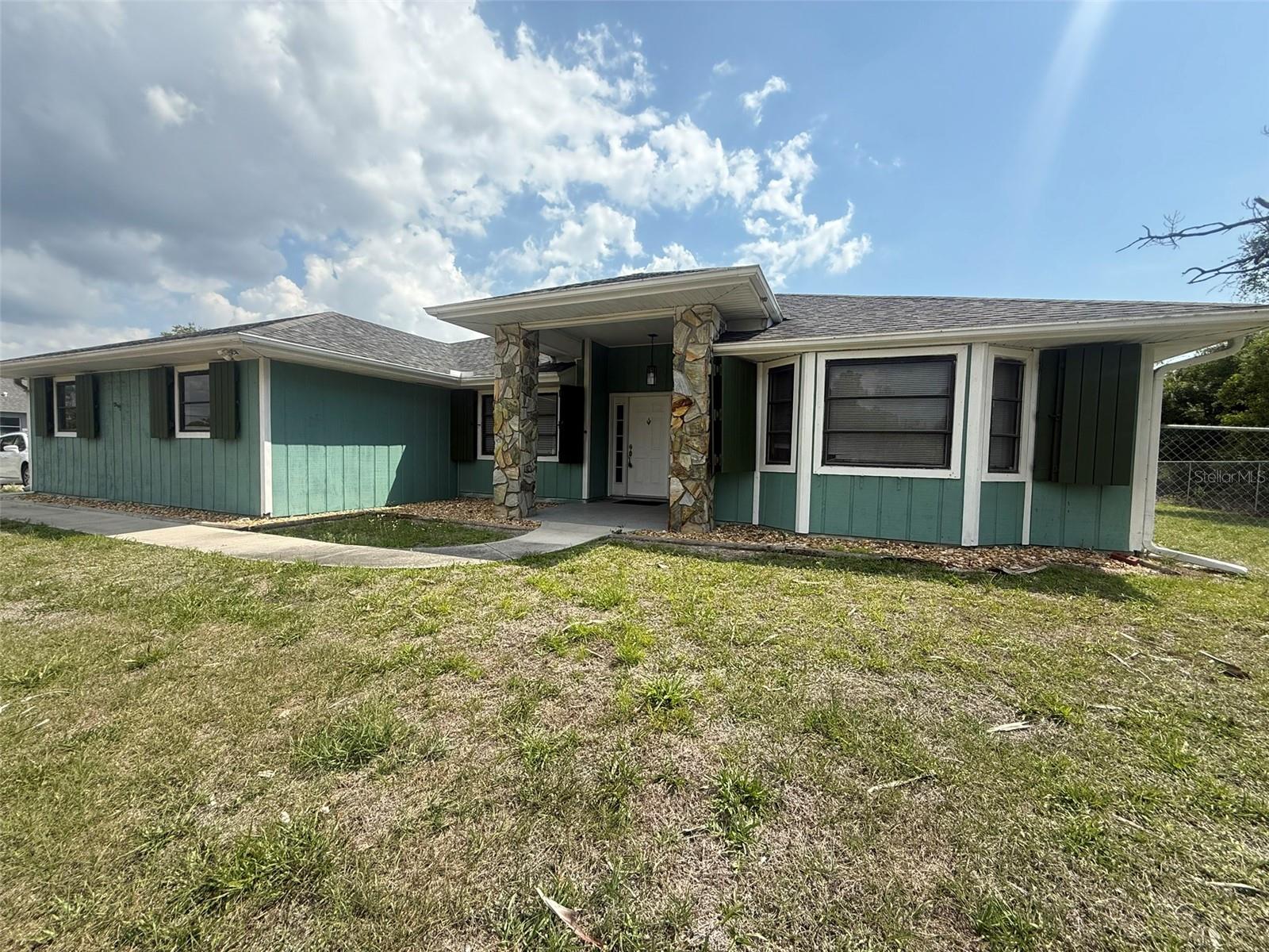 1001 S WAPELLO ST, NORTH PORT, FL
