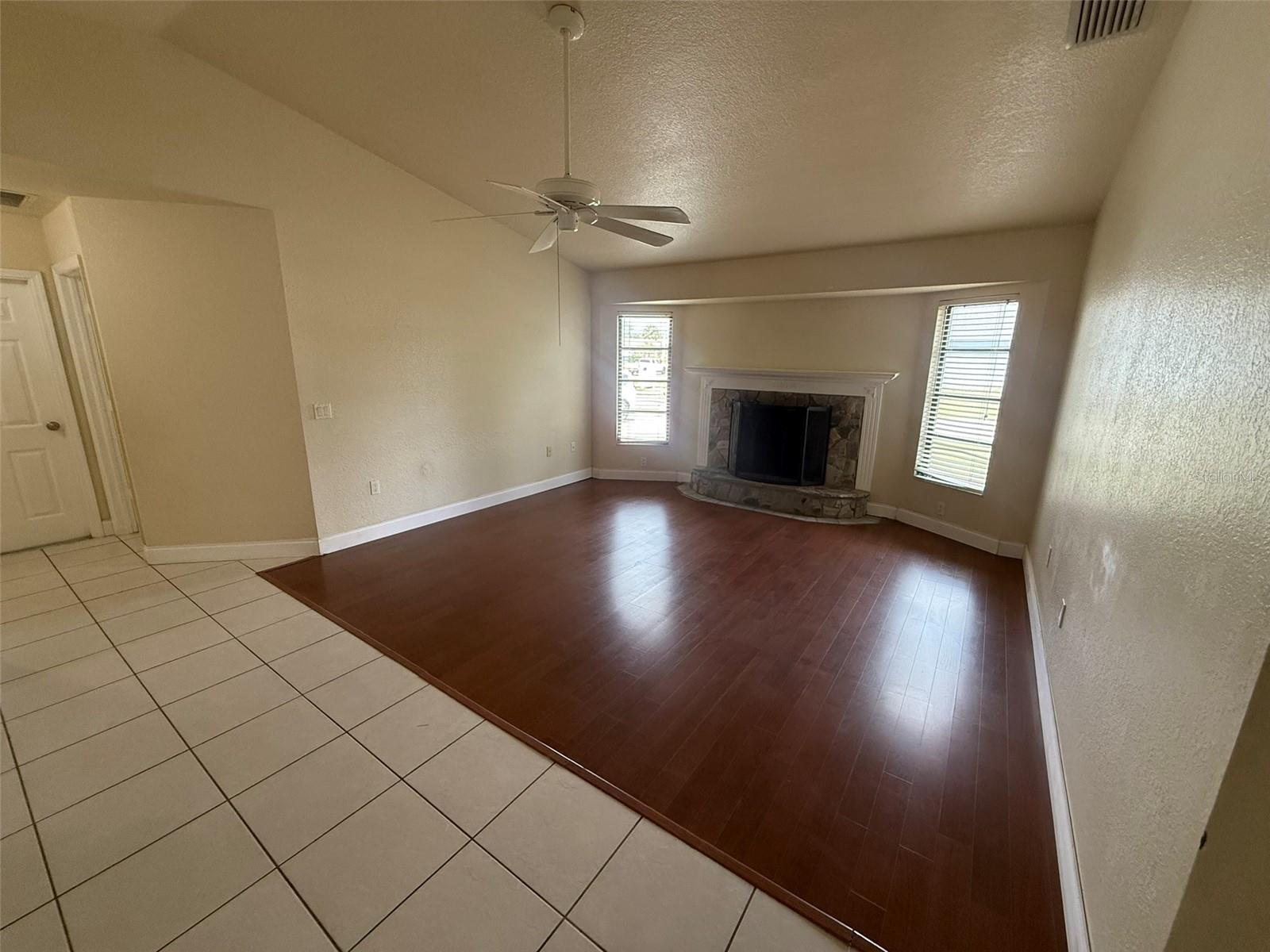 1001 S WAPELLO ST, NORTH PORT, FL — photo 7