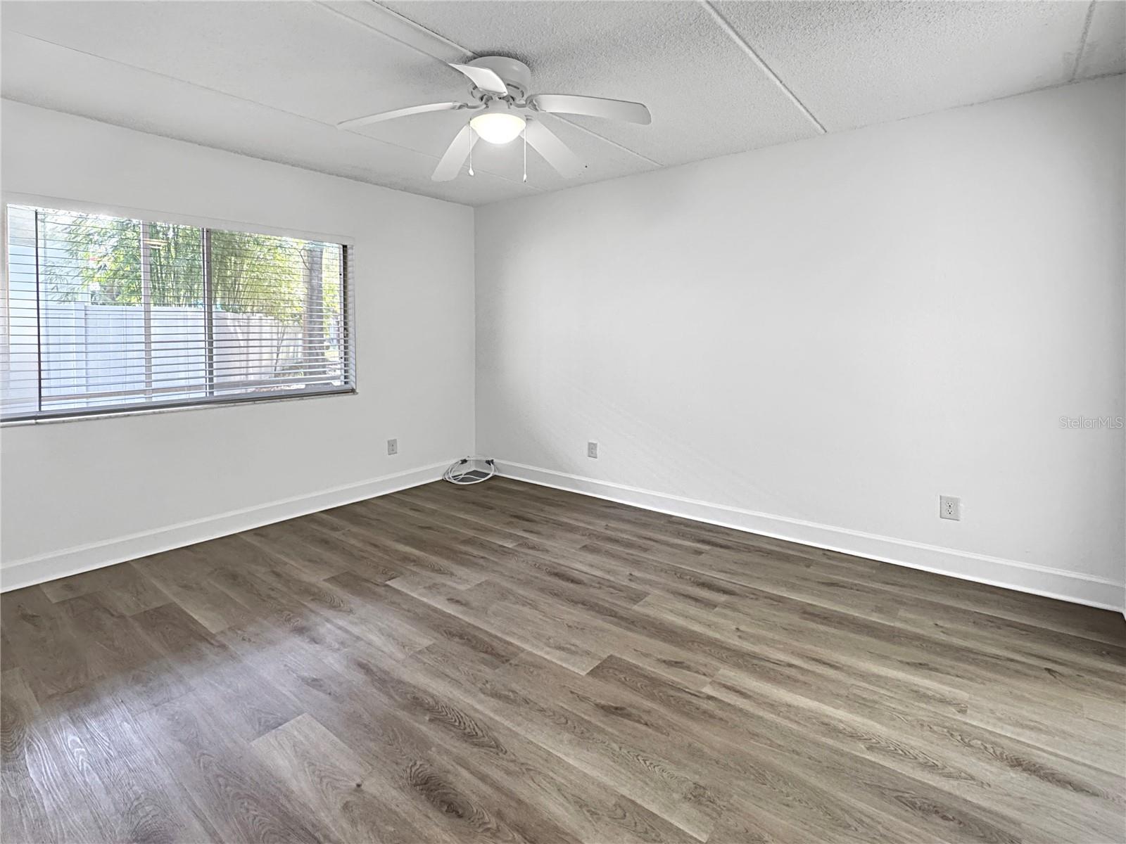 4435 1ST ST NE #103, ST PETERSBURG, FL — photo 16