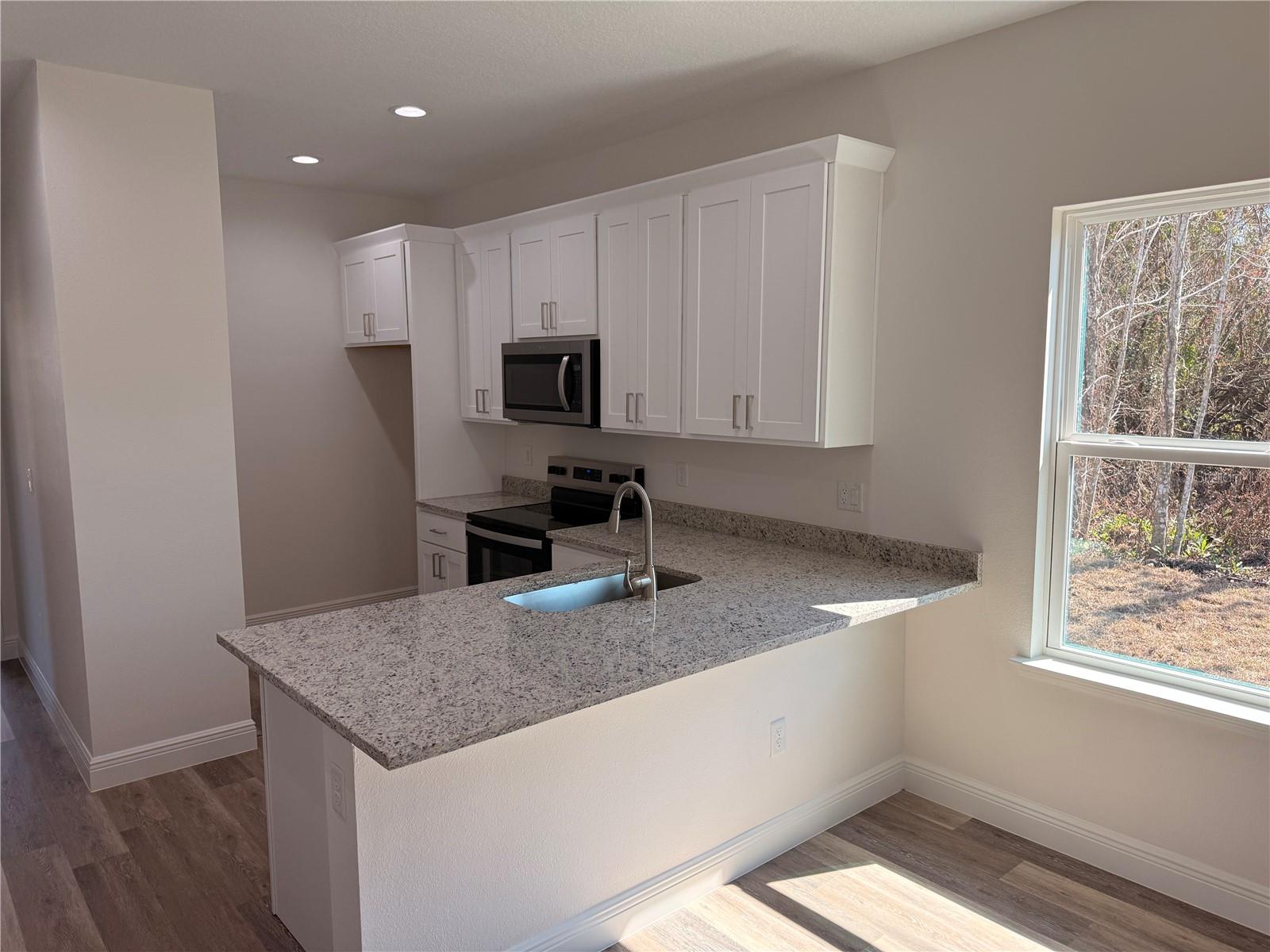 939 MOTON AVE, SANFORD, FL — photo 11
