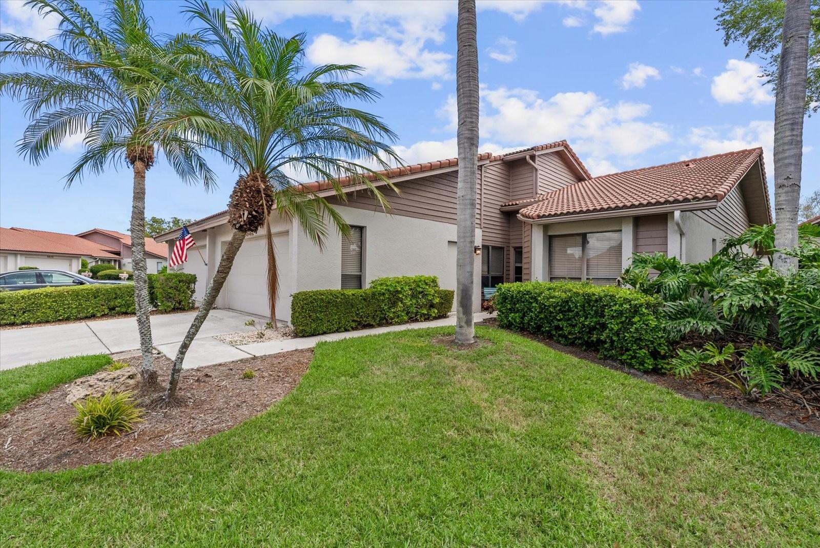 3862 WILSHIRE CIR W #107, SARASOTA, FL
