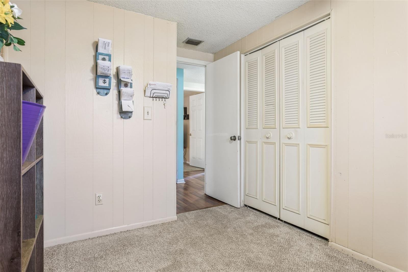 502 AVOCADO CIR, BRANDON, FL — photo 22