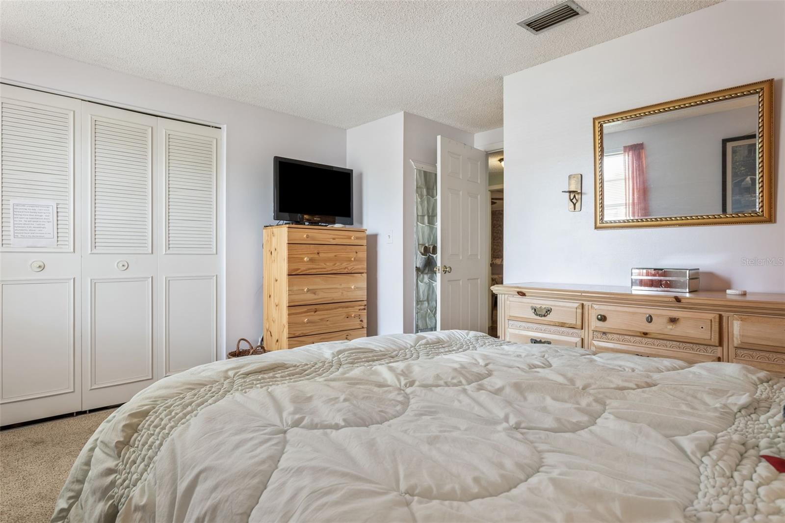 502 AVOCADO CIR, BRANDON, FL — photo 31