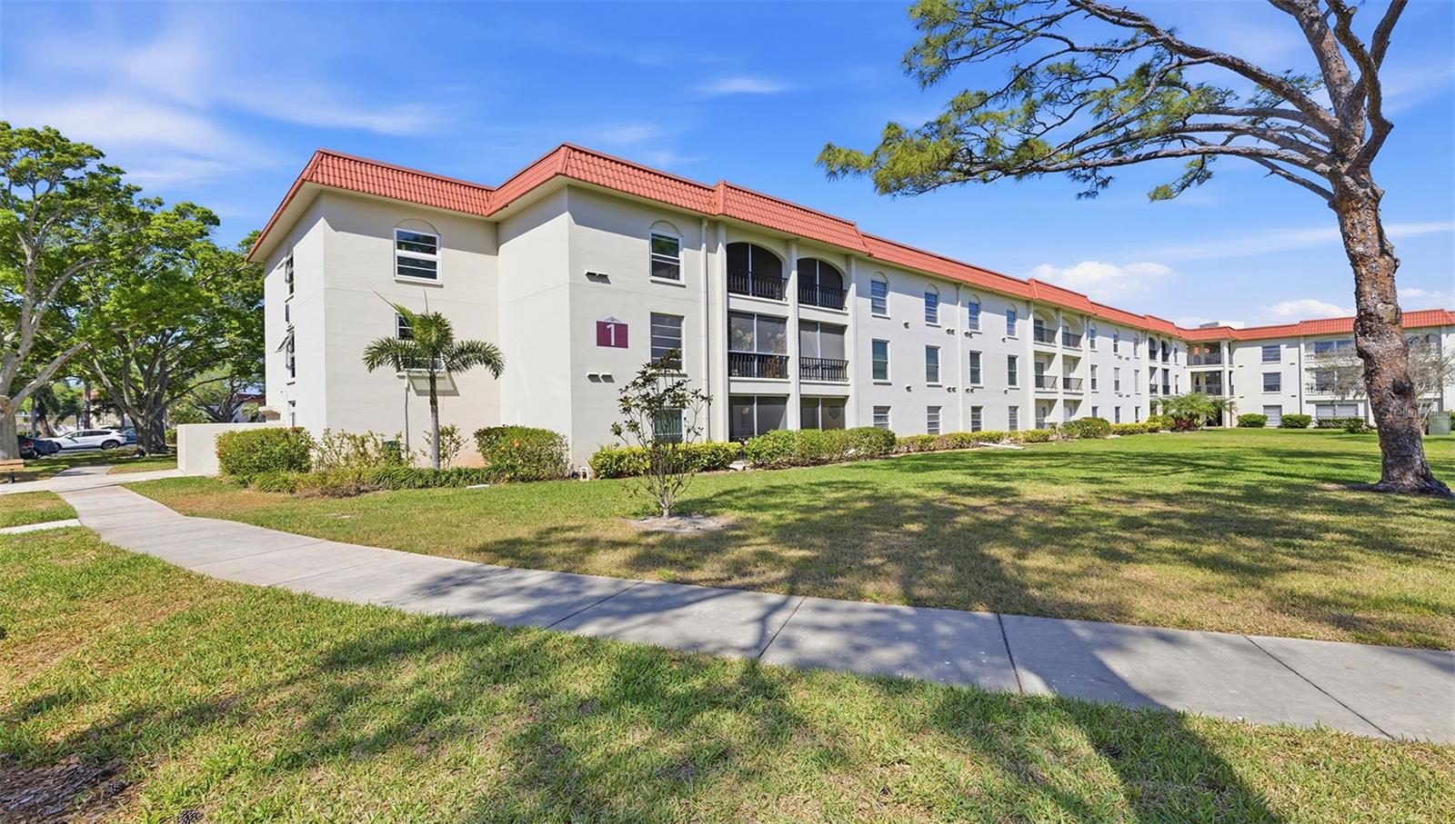 2700 BAYSHORE BLVD #1307, DUNEDIN, FL