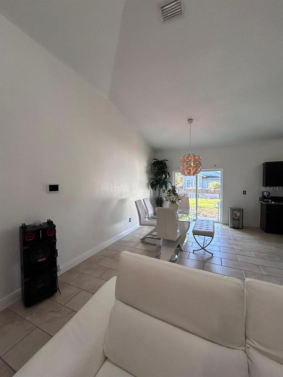 5103 E 18TH AVE, TAMPA, FL — photo 15